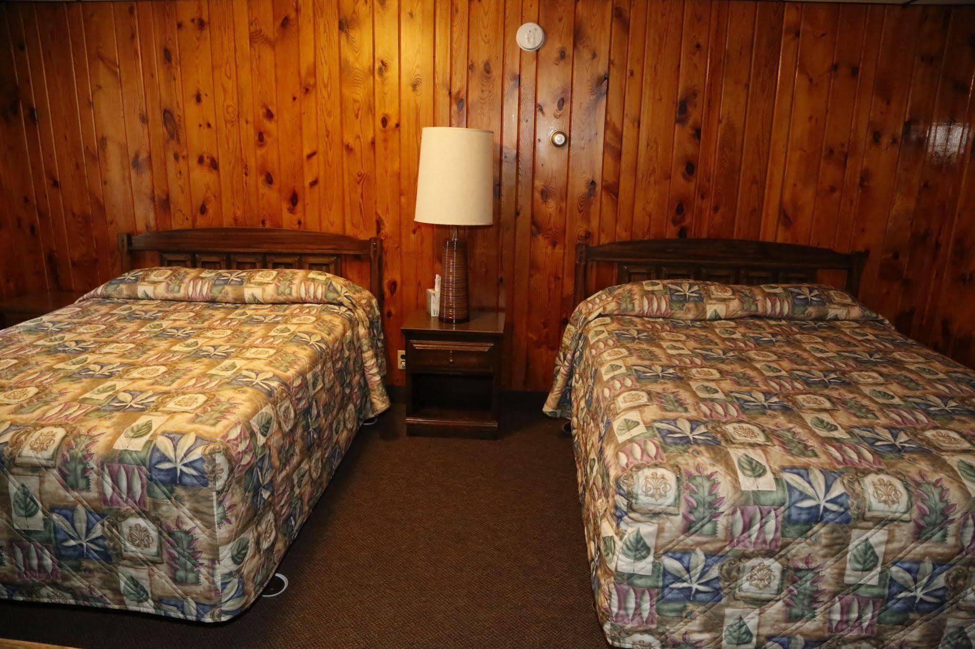 Motel Ely Extérieur photo