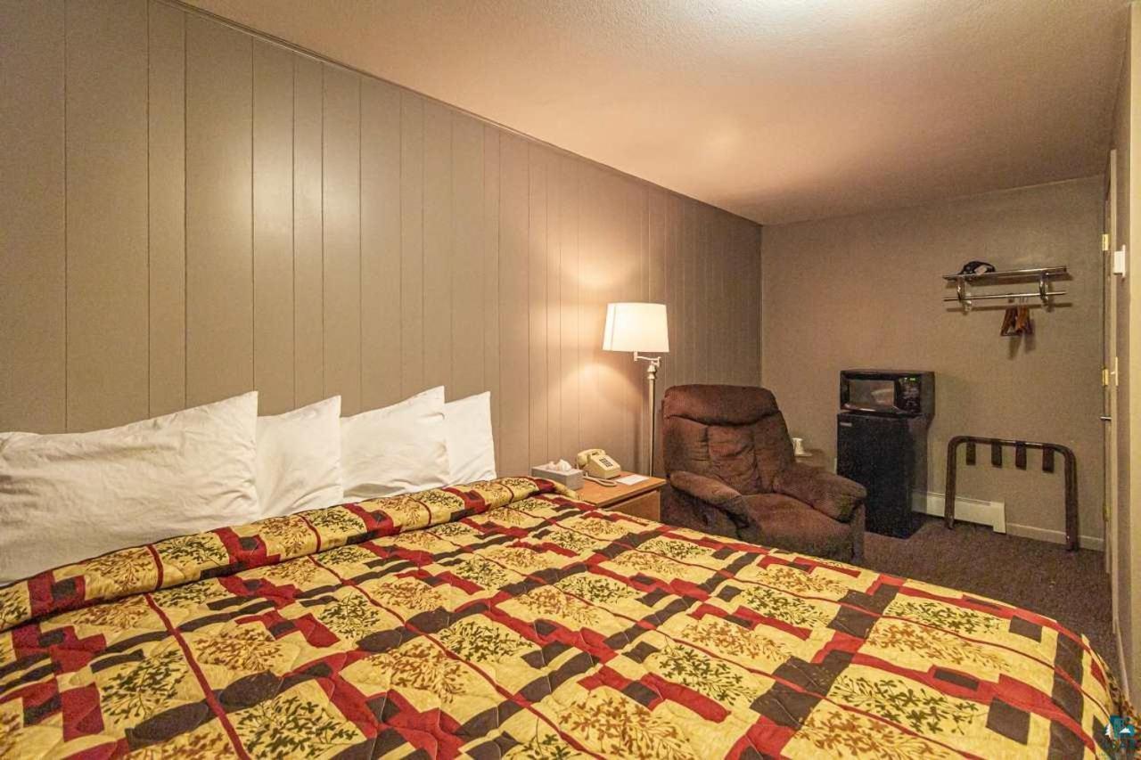 Motel Ely Extérieur photo